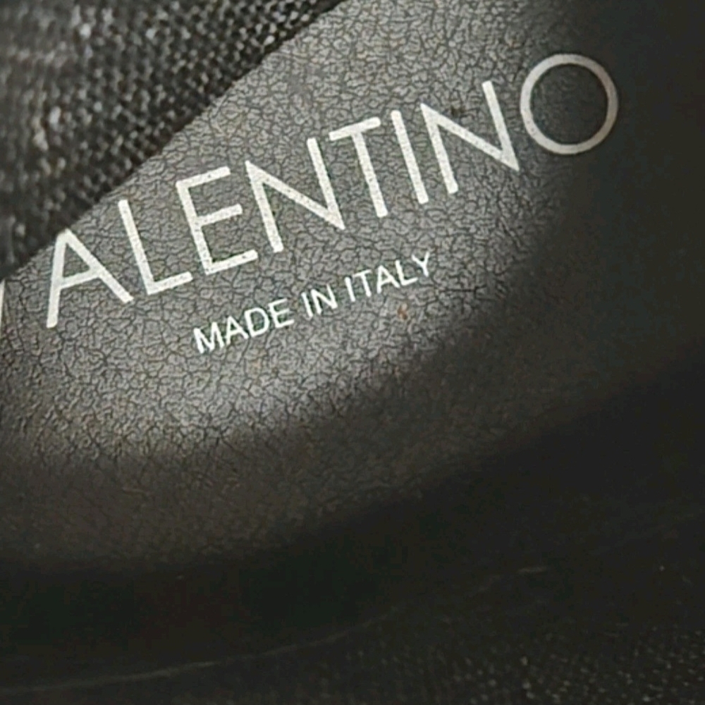 Valentino By Mario Logo Black Stretch Knit Slip On Fashion Sneakers Men’s Sz 12 - Picture 8 of 10